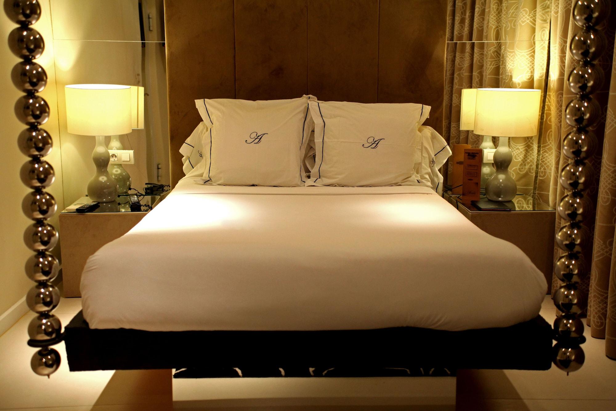 Abalu Design Boutique Hotel Gran Via Madrid Exterior foto