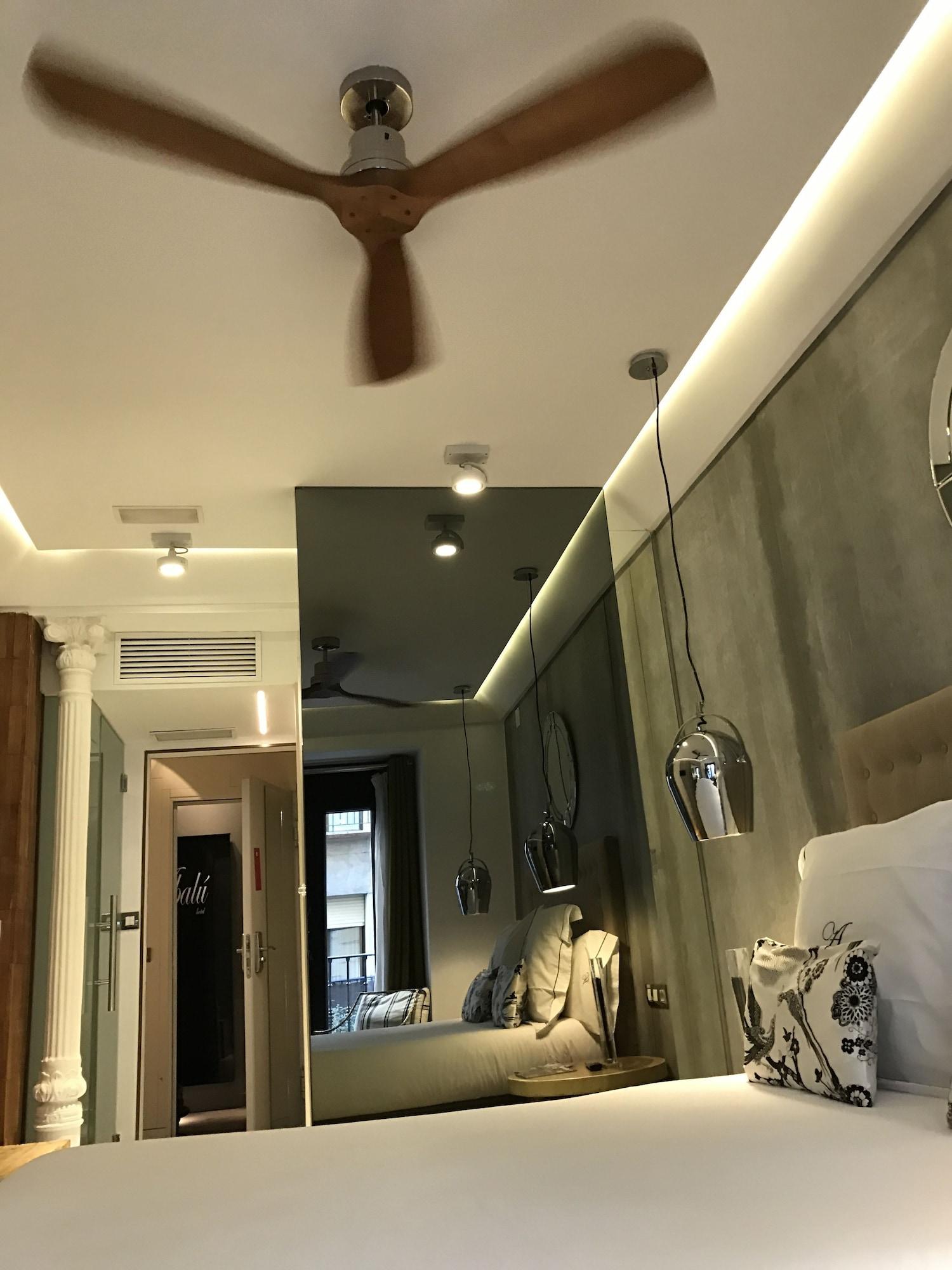 Abalu Design Boutique Hotel Gran Via Madrid Exterior foto